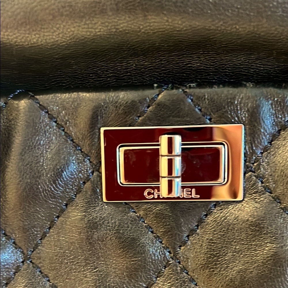 Chanel Black Quilted Tote Bag - Picture 2 of 5
